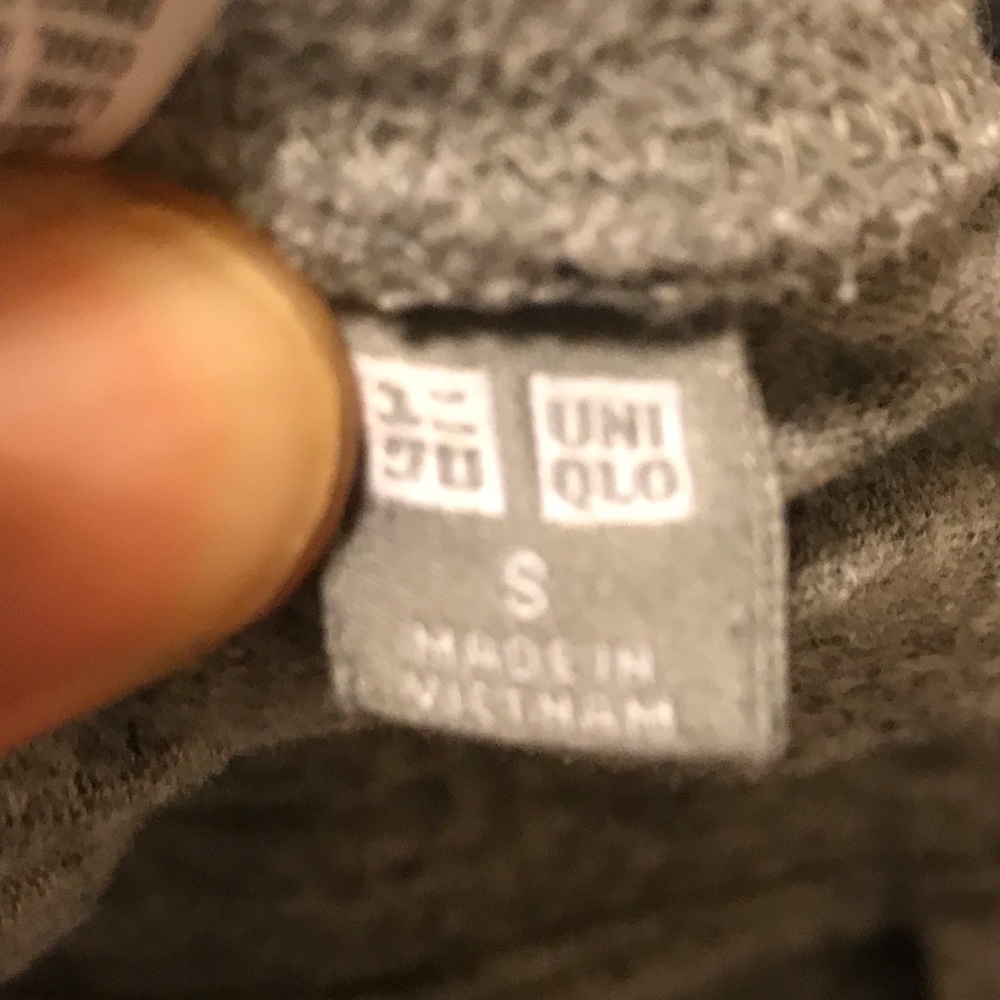 3/$15 Uniqlo Kids Joggers with Pockets - Picture 9 of 9